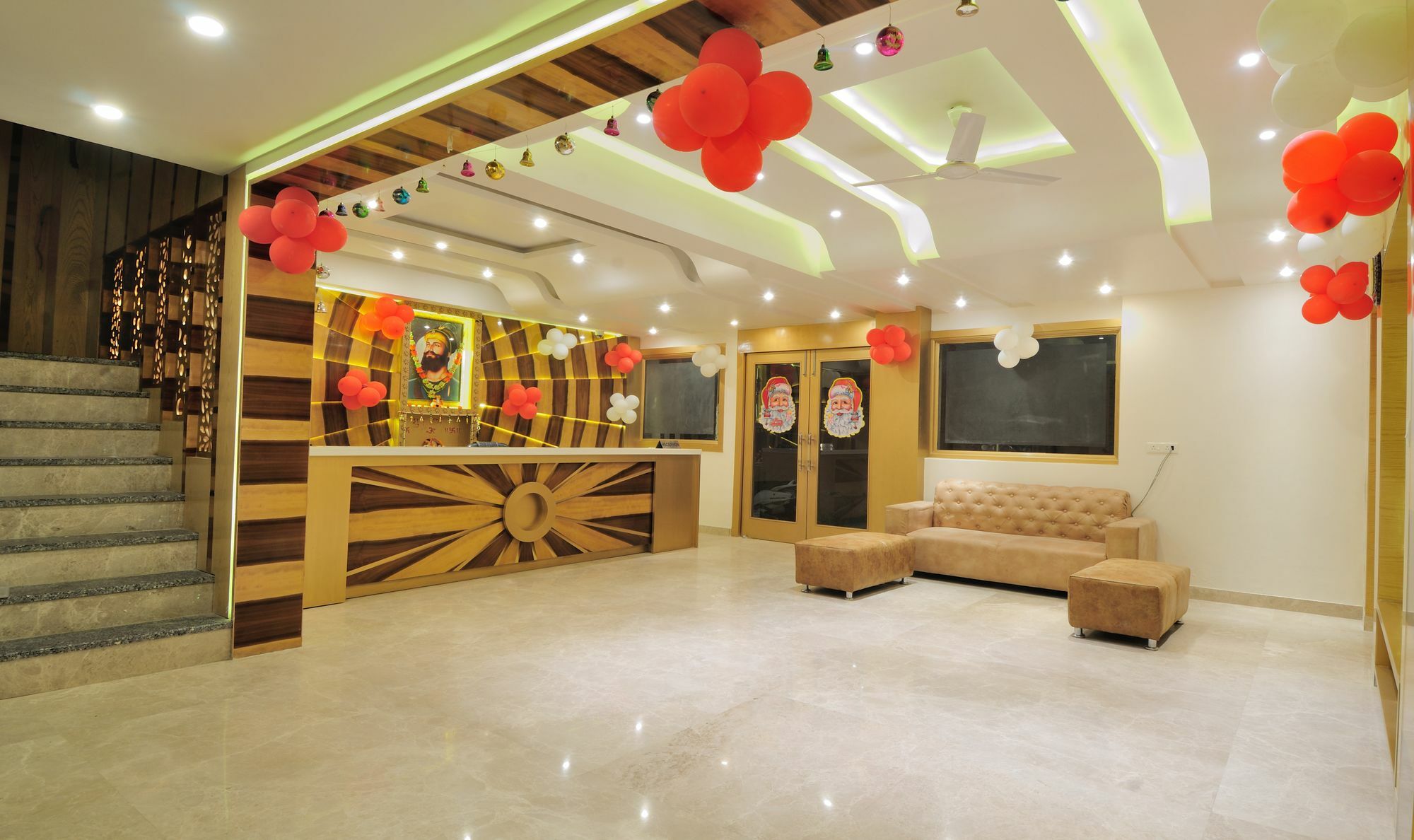 The Gold Inn - Paharganj Új-Delhi Kültér fotó