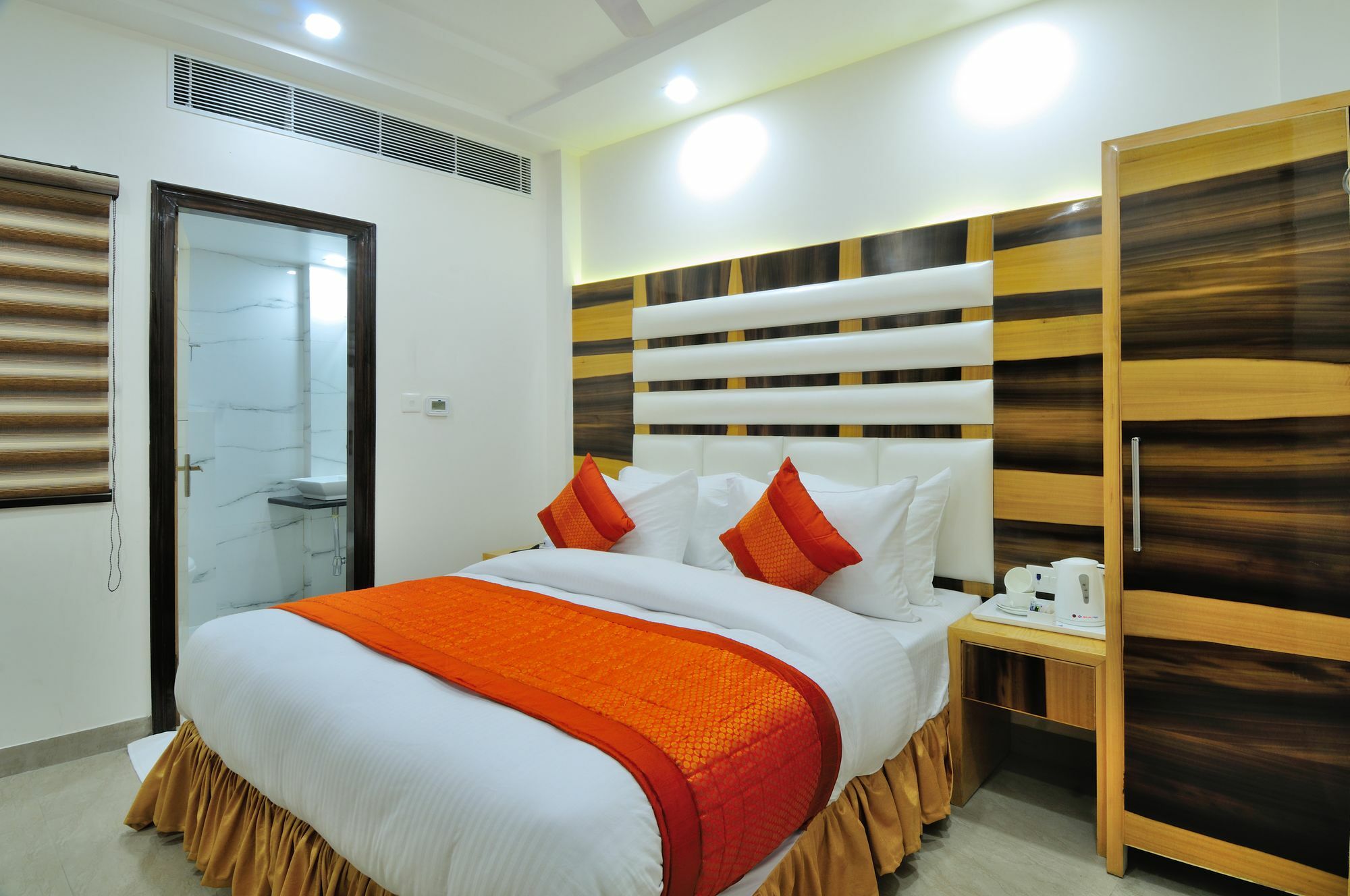 The Gold Inn - Paharganj Új-Delhi Kültér fotó
