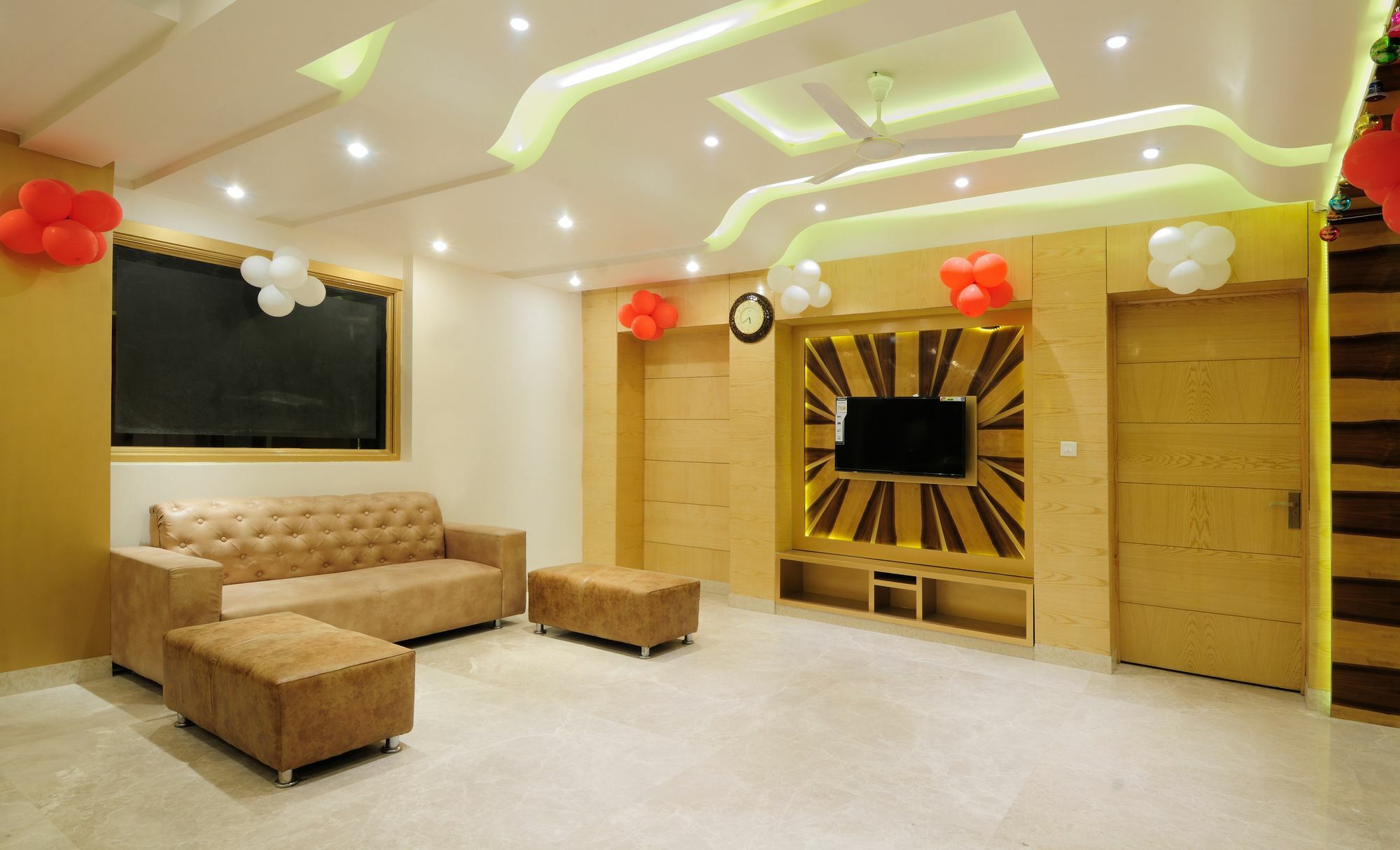 The Gold Inn - Paharganj Új-Delhi Kültér fotó